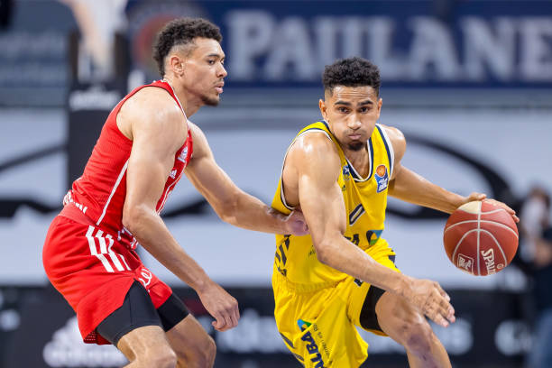 一个团队努 一个团队努