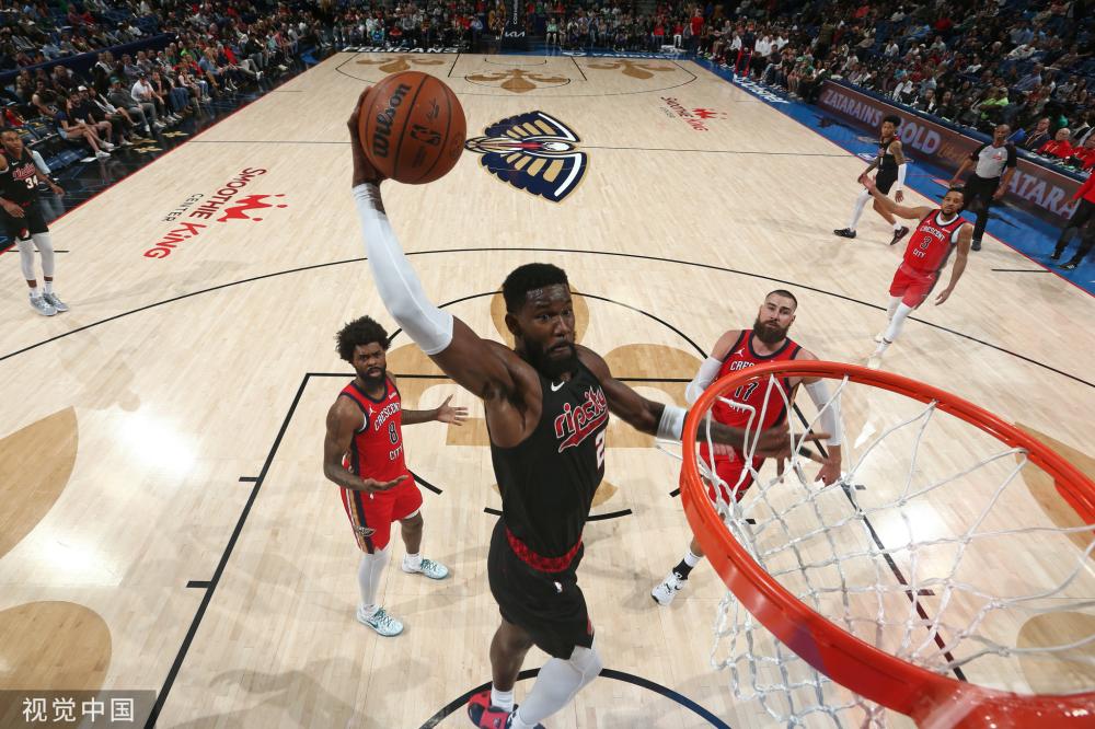 请到国内外 请到国内外