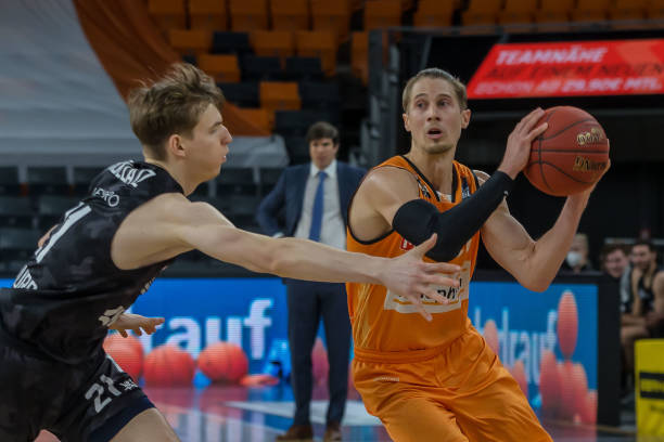 在全球足球 在全球足球